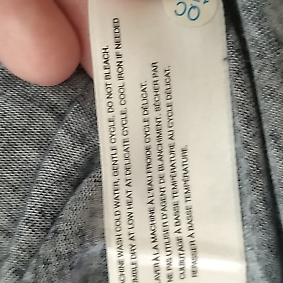 (3/$30) Navy Blue Patterned Tee - Picture 6 of 6